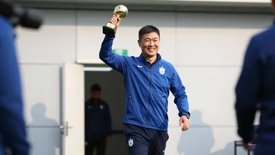 Huddersfield Town manager Martin Drury has been named the EFL's League One manager of the month for August after his...